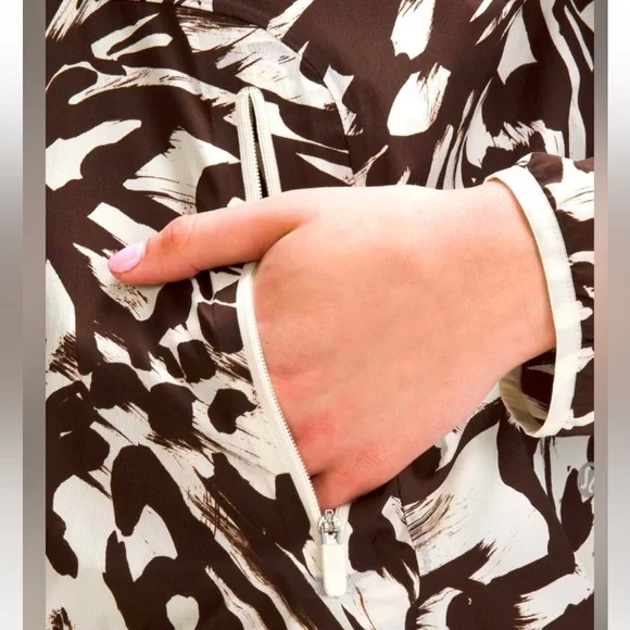 Packlable Run Jacket - Picture 4 of 13